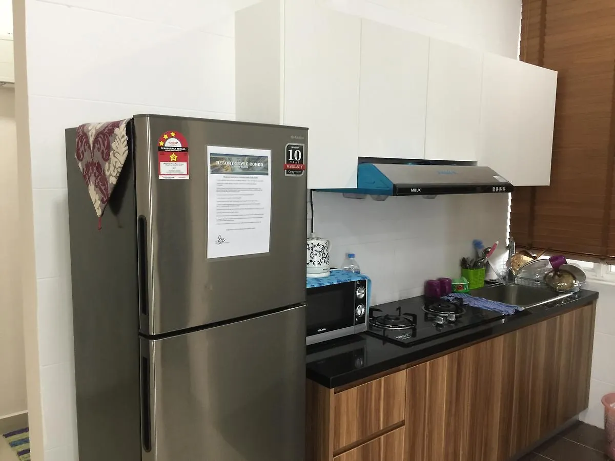 Homestay Condominium Larkin Johor Bahru 0*,  Malaysia